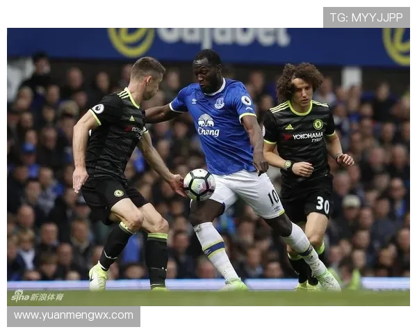 埃弗顿盼卢卡库回归那不勒斯或惩前锋