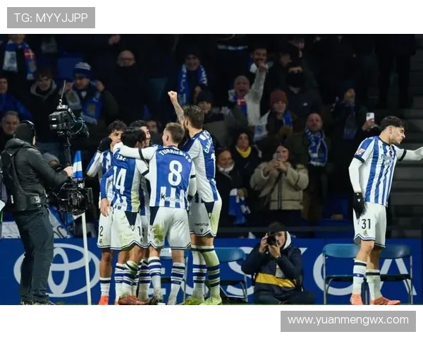 奥布拉克存疑三将首发迎战巴萨 奥布拉克存疑三将首发迎战巴萨